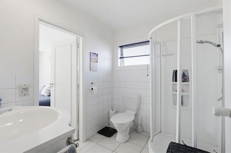 Photo of property in 51 Bucknell Street, Sockburn, Christchurch, 8042