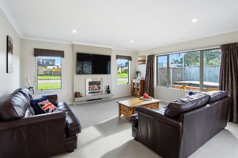 Photo of property in 26 Okarito Avenue, Levin, 5510