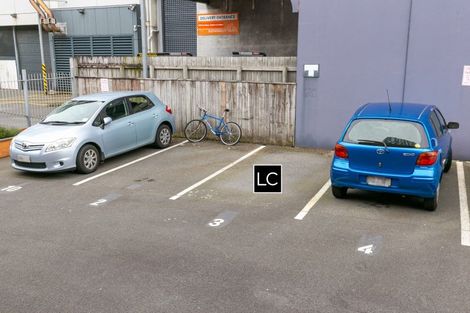 Photo of property in Courtenay Mews Apartments, 3/14 Alpha Street, Te Aro, Wellington, 6011