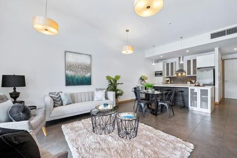 Photo of property in Urbis Apartments, 4/5 Raroa Road, Hutt Central, Lower Hutt, 5010