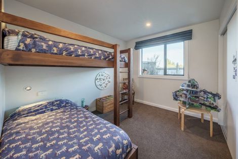 Photo of property in 23 Teal Place, Lake Hawea, Wanaka, 9382