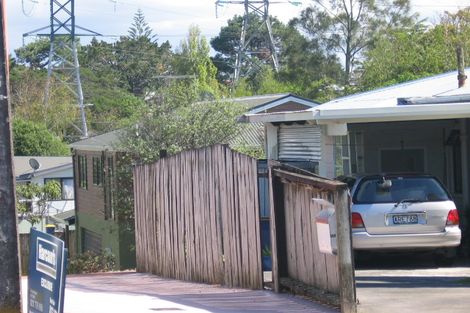 Photo of property in 2/34 Koromiko Street, New Lynn, Auckland, 0600
