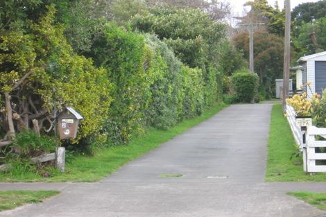 Photo of property in 25 Ladys Mile, Foxton, 4814