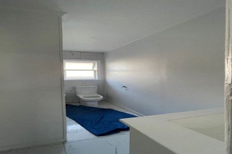 Photo of property in 51 Hallberry Road, Mangere East, Auckland, 2024