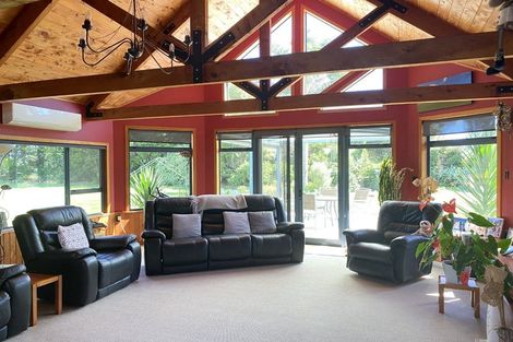 Photo of property in 41 Ohanga Road, Onaero, Waitara, 4383