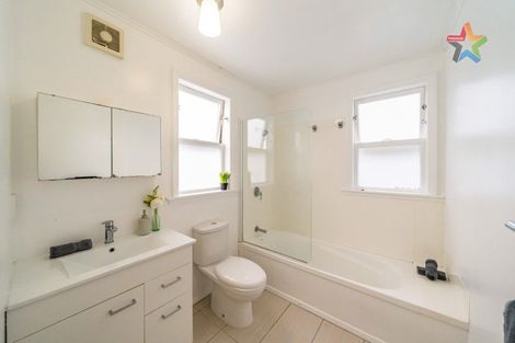 Photo of property in 12 Owhiti Street, Titahi Bay, Porirua, 5022