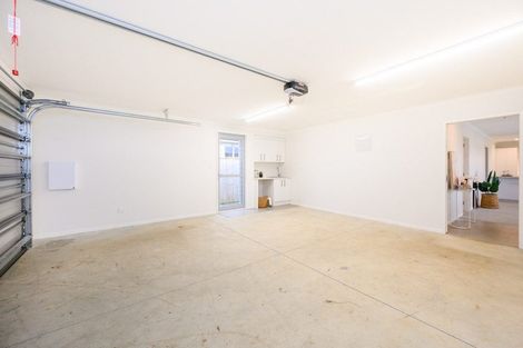 Photo of property in 2 Kereru Court, Marton, 4710