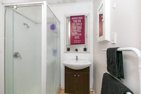 Photo of property in 3 Gadsby Place, Hamilton East, Hamilton, 3216