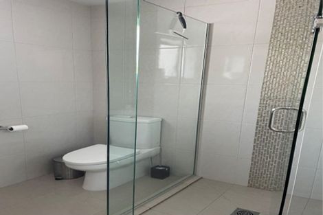 Photo of property in 221 Hobsonville Point Road, Hobsonville, Auckland, 0616