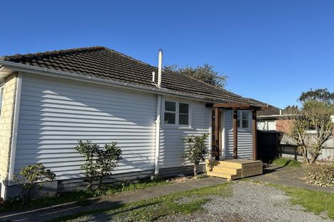 Photo of property in 21 Bateman Avenue, Bryndwr, Christchurch, 8053