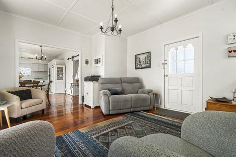 Photo of property in 1/24 Toroa Street, Torbay, Auckland, 0630
