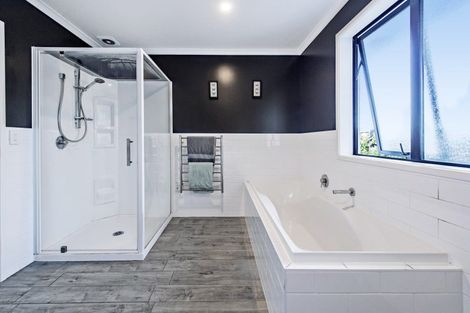 Photo of property in 11 Ragley Way, Rolleston, 7615