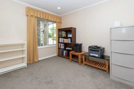 Photo of property in 7 Magilligan Close, East Tamaki Heights, Auckland, 2016