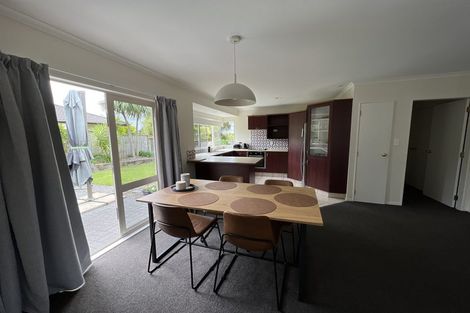 Photo of property in 5 Hawk Place, Welcome Bay, Tauranga, 3112