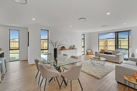 Photo of property in 8 Gemstone Place, Rolleston, 7615