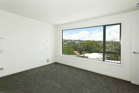 Photo of property in 15 Whakata Lane, Mairangi Bay, Auckland, 0630