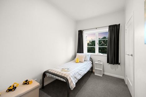 Photo of property in 1 Marire Avenue, Frankton, Hamilton, 3204