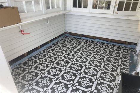 Photo of property in 5 Grass Street, Oriental Bay, Wellington, 6011