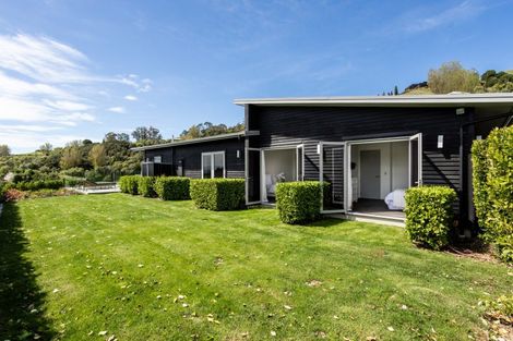 Photo of property in 257 Black Barn Road, Havelock North, 4294
