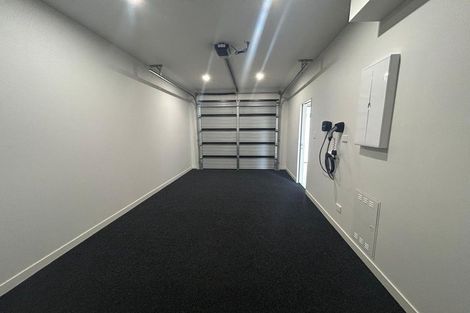 Photo of property in 21e Putini Road, Mangere Bridge, Auckland, 2022