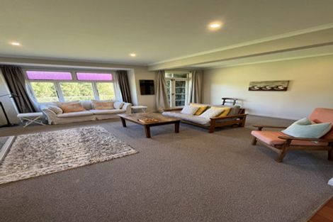 Photo of property in 547 Te Mata Mangateretere Road, Havelock North, 4294