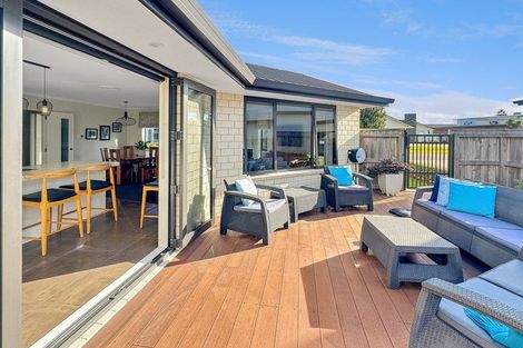 Photo of property in 5 Harry Court, Ohope, 3121