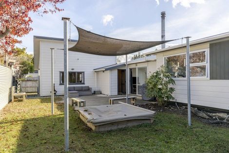 Photo of property in 5 Tainui Terrace, Inglewood, 4330