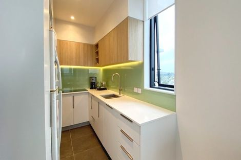 Photo of property in 1 Buscomb Avenue, Henderson, Auckland, 0610