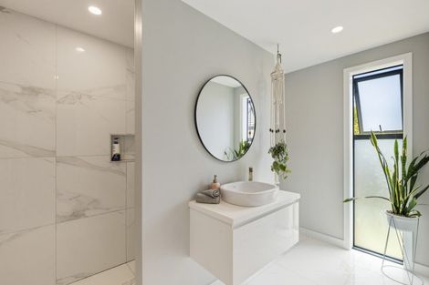 Photo of property in 1 Armstrong Avenue, Waitara, 4320