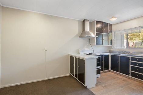 Photo of property in 10f3 Petherick Crescent, Johnsonville, Wellington, 6037