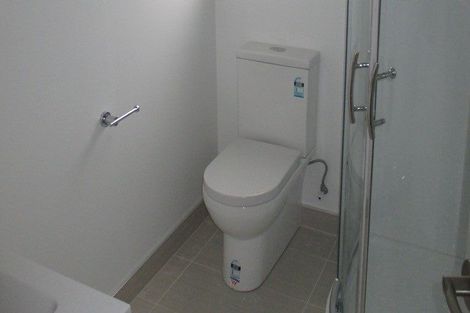 Photo of property in 21u4 Greensboro Street, Hamilton East, Hamilton, 3216