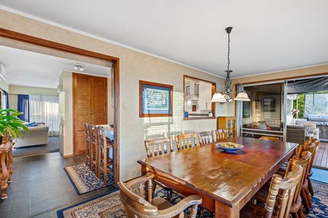 Photo of property in 15 Anich Road, Massey, Auckland, 0614