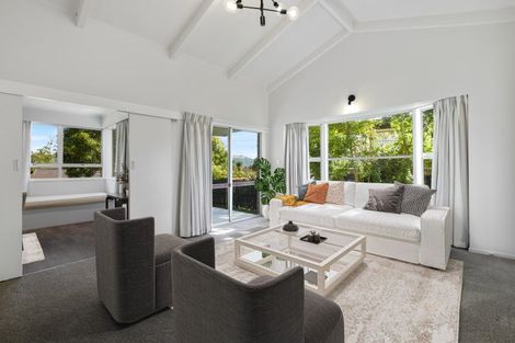 Photo of property in 4 Luxor Place, Pomare, Rotorua, 3015