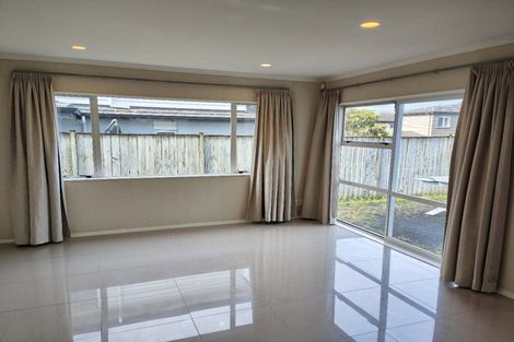 Photo of property in 17 Brookview Drive, Flat Bush, Auckland, 2019