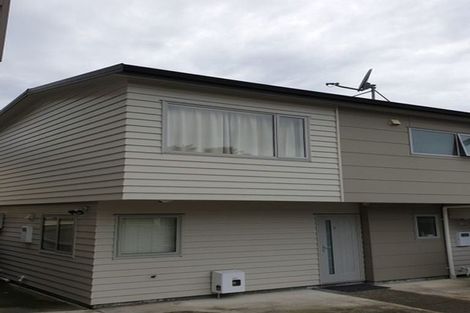 Photo of property in 113d4 Moorefield Road, Johnsonville, Wellington, 6037