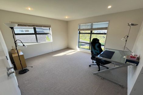 Photo of property in 31 Edgewater Drive, Karaka, Papakura, 2113