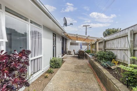 Photo of property in 22f3 Park Avenue, Titahi Bay, Porirua, 5022