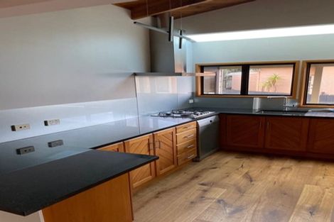 Photo of property in 1/1 Richards Avenue, Forrest Hill, Auckland, 0620