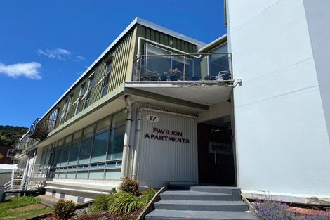 Photo of property in 17u6 Adelaide Road, Mount Cook, Wellington, 6021