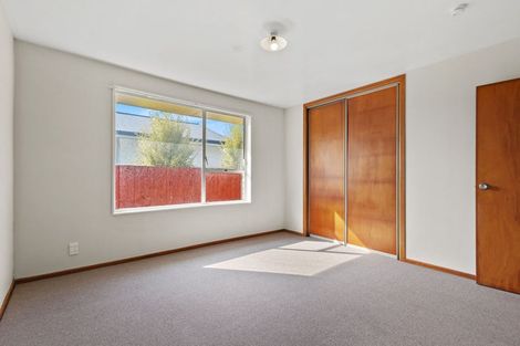 Photo of property in 2/68 Kawau Crescent, Bromley, Christchurch, 8062