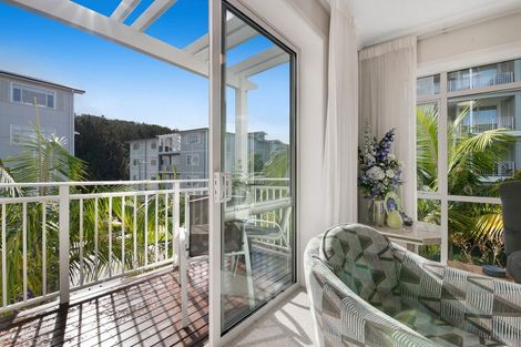 Photo of property in 94 Panorama Heights, Orewa, 0931