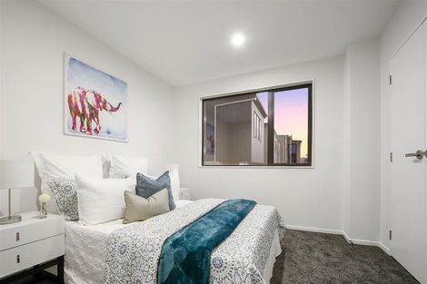 Photo of property in 2/6 Kereru Street, Henderson, Auckland, 0612