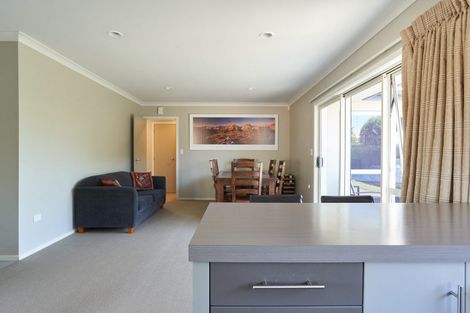 Photo of property in 11b Merlot Drive, Greenmeadows, Napier, 4112