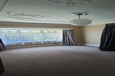 Photo of property in 16 Burrows Avenue, Karori, Wellington, 6012