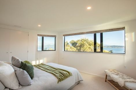 Photo of property in 10 Satchell Way, Kaiwharawhara, Wellington, 6035