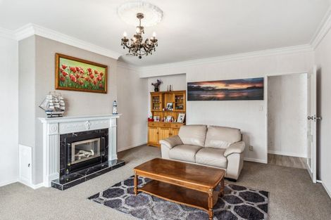 Photo of property in 16 Byrd Street, Levin, 5510
