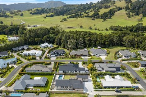 Photo of property in 9 Awanui Crescent, Matakana, Warkworth, 0985