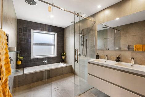 Photo of property in 42 Arbuckle Road, Frimley, Hastings, 4120