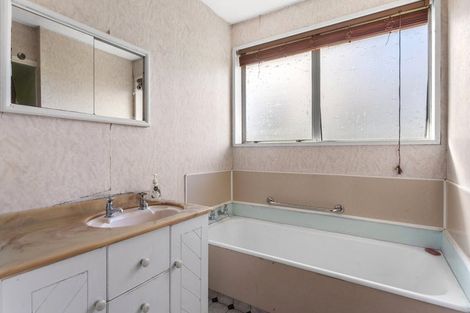 Photo of property in 46 Vanguard Drive, Broomfield, Christchurch, 8042