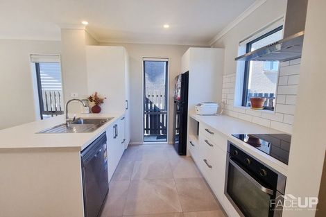 Photo of property in 1 Ko Tohu Place, Hobsonville, Auckland, 0616